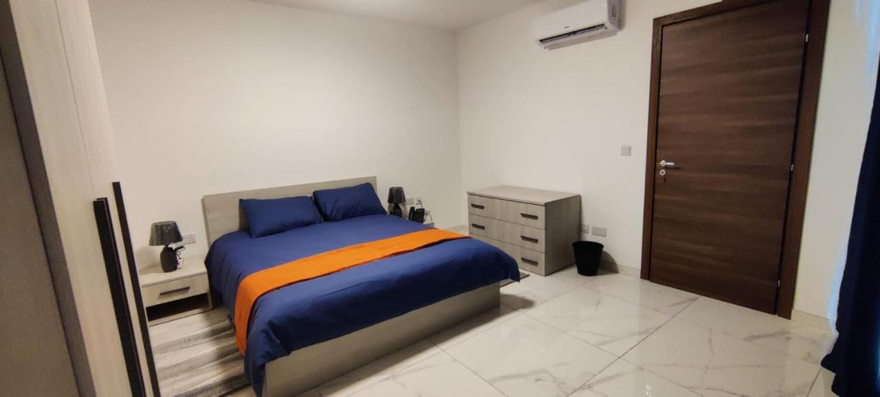 Blu-M Central Qormi Ngoại thất bức ảnh