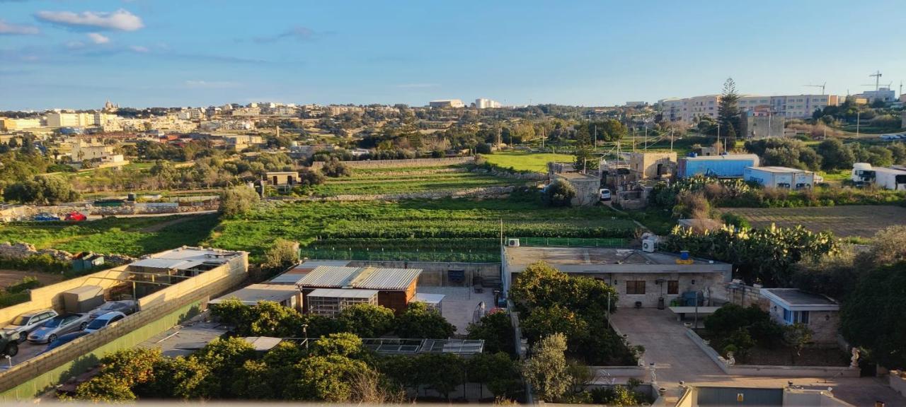 Blu-M Central Qormi Ngoại thất bức ảnh