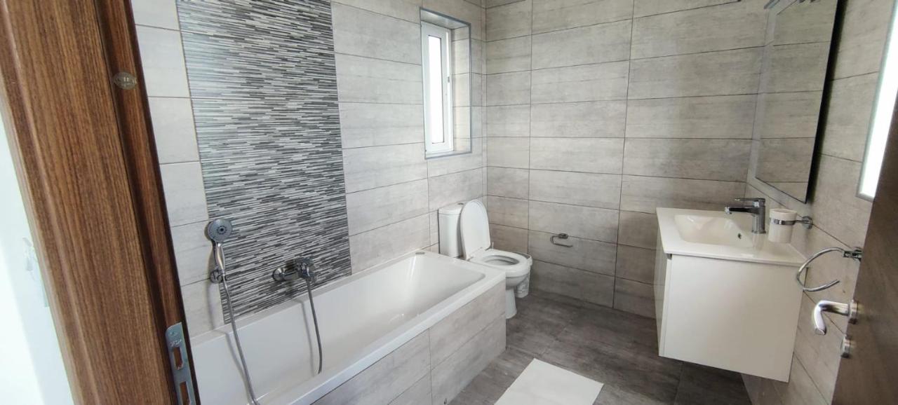 Blu-M Central Qormi Ngoại thất bức ảnh